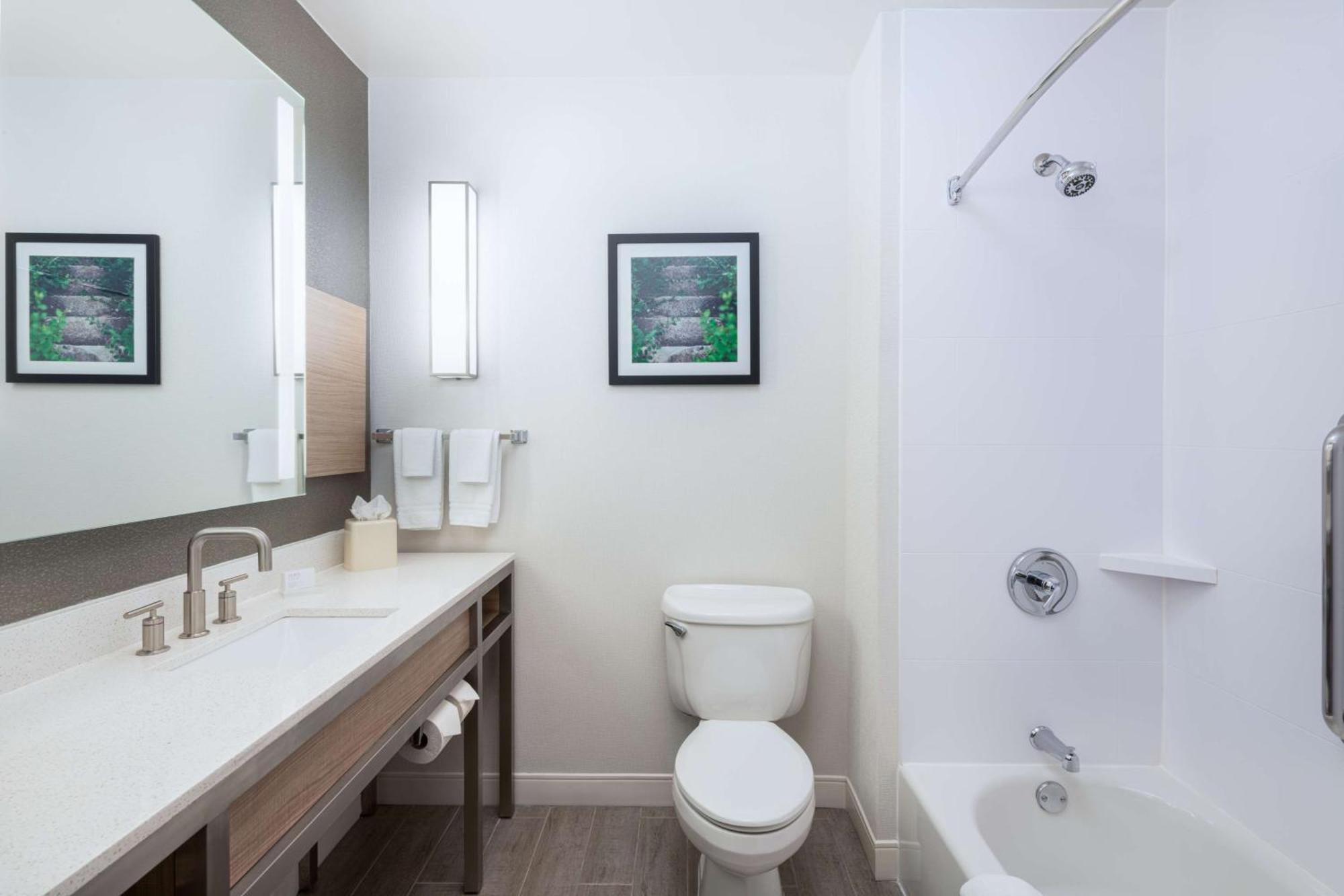 Hilton Garden Inn Saint Charles Kültér fotó