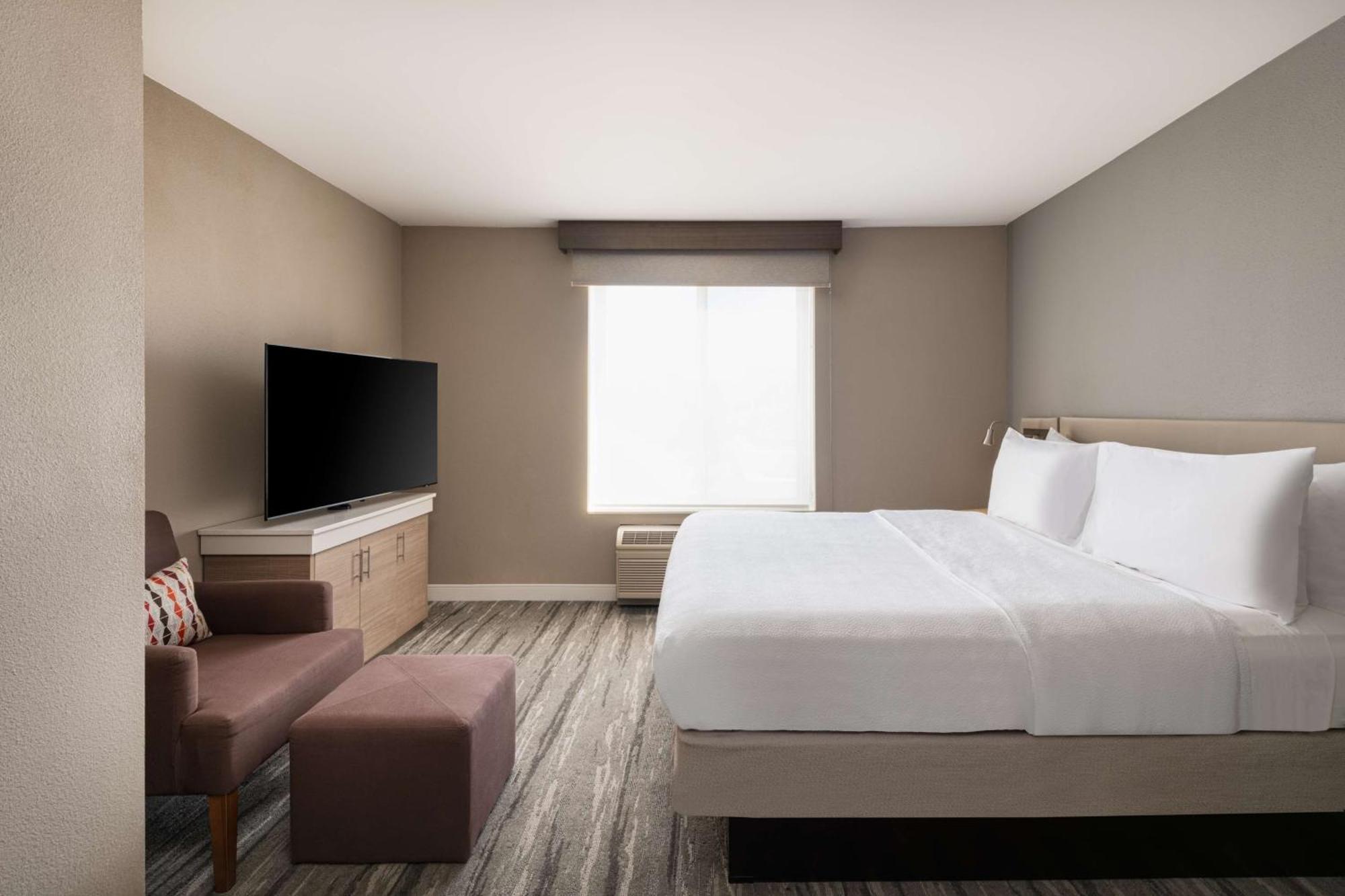 Hilton Garden Inn Saint Charles Kültér fotó